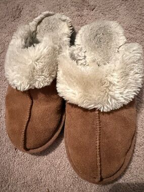 Slippers